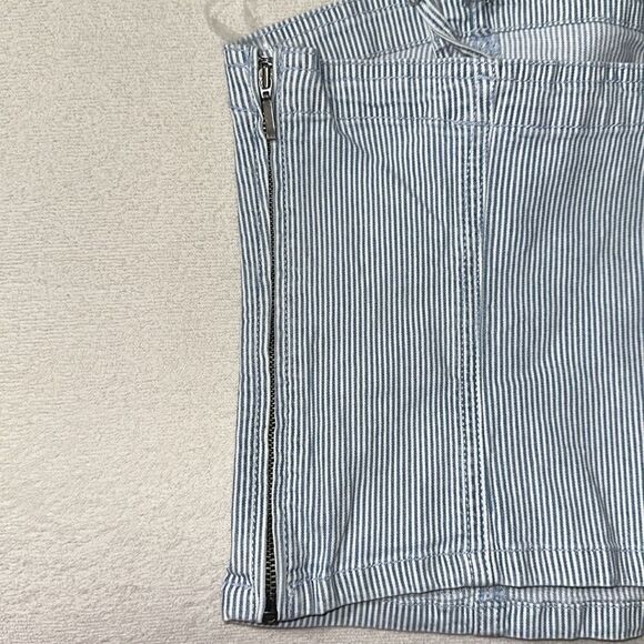 AE Light Blue Pin Stripe Vintage Wash Railroad Denim Cropped Spaghetti Top - Picture 17 of 17